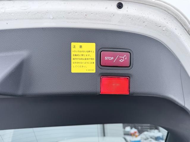 CLAクラス シューティングブレーク CLA250シュポルト4マチックシュティングブレーク スマートキー プッシュスタート バックカメラ 地デジ※走行中OK ETC ドラレコ デジタルインナーミラー(43枚目)