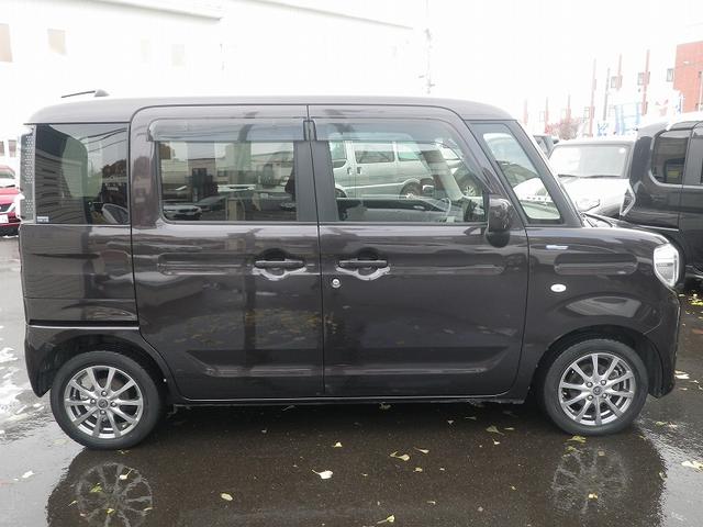 スペーシア ハイブリッドG 自社販売1オーナー 夏冬タイヤ+ホイール 純正マット ドアバイザー(5枚目)