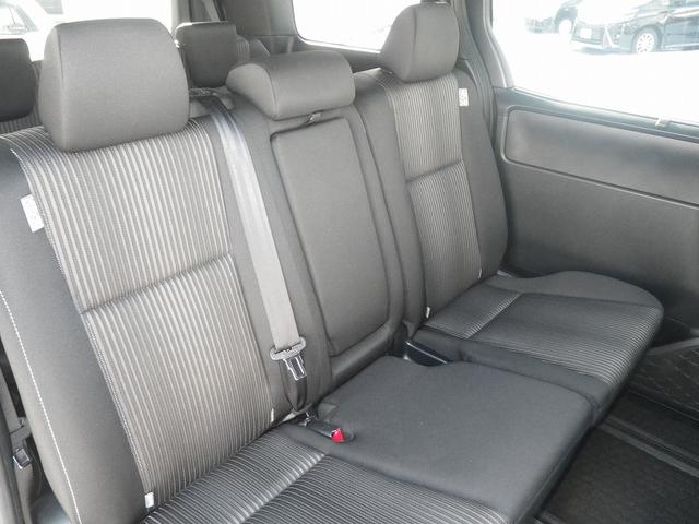 ヴォクシー ＺＳ　自社販売１オーナー　寒冷地仕様　社外ナビ　バックカメラ　ドライブレコーダー　エンジンスターター　フリップダウンモニター　夏冬タイヤ＋アルミホイール付き（22枚目）