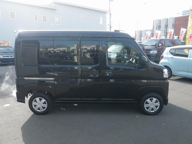 ハイゼットカーゴ クルーズ 自社販売1オーナー 寒冷地仕様 夏冬タイヤ+ホイール(5枚目)