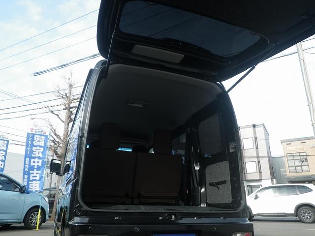 ハイゼットカーゴ クルーズ 自社販売1オーナー 寒冷地仕様 夏冬タイヤ+ホイール(12枚目)