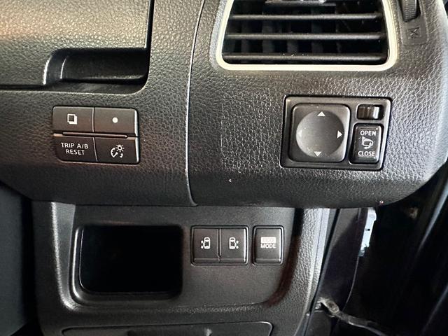 セレナ ハイウェイスター（9枚目）