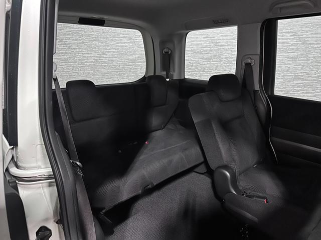 ステップワゴンスパーダ Ｚ　純正ナビ　ワンセグ　バックカメラ　フォグランプ（13枚目）