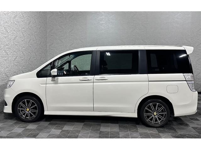 ステップワゴンスパーダ Ｚ　純正ナビ　ワンセグ　バックカメラ　フォグランプ（14枚目）