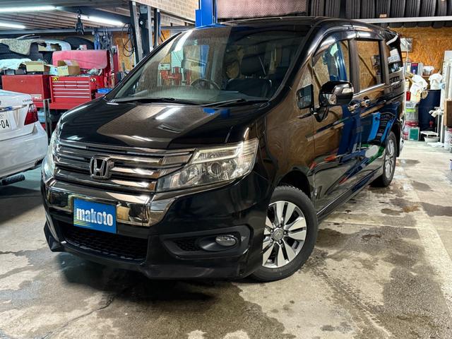 ステップワゴンスパーダ Ｚ　クールスピリット　４ＷＤ　ＷＳＲＳ　ＡＢＳ　スマートキー　純正９型ナビＴＶバックモニター　ＥＴＣ　両側パワースライドドア　横滑り防止　クルーズコントロール　ワイパーデアイサー（9枚目）