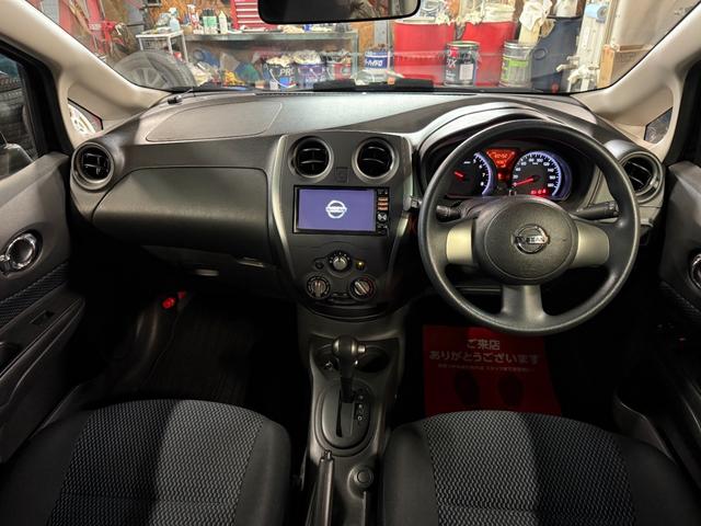 ノート Ｘ　ＦＯＵＲ　４ＷＤ　ＷＳＲＳ　ＡＢＳ　インテリジェントキー　プッシュスタート　純正ナビＴＶ　横滑り防止（2枚目）