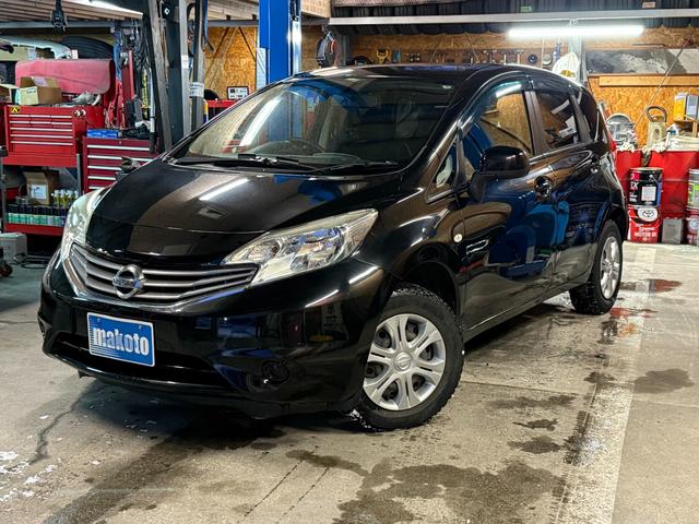 ノート Ｘ　ＦＯＵＲ　４ＷＤ　ＷＳＲＳ　ＡＢＳ　インテリジェントキー　プッシュスタート　純正ナビＴＶ　横滑り防止（14枚目）