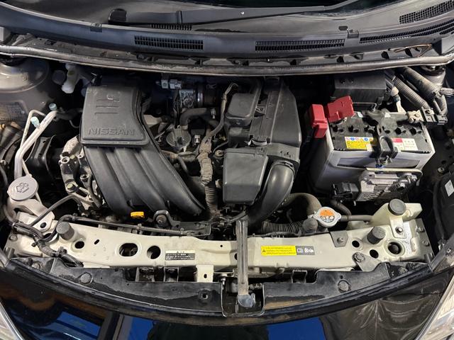 ノート Ｘ　ＦＯＵＲ　４ＷＤ　ＷＳＲＳ　ＡＢＳ　インテリジェントキー　プッシュスタート　純正ナビＴＶ　横滑り防止（19枚目）