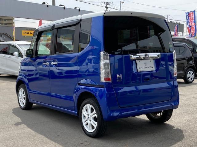 2トーンカラースタイル G・Lパッケージ 4WD ワンオーナー 夏冬タイヤ 前後ドライブレコーダー 純正Bluetooth対応ナビ ETC バックカメラ AUX接続 ワンセグTV シートヒーター ミラーヒーター 禁煙車 パワースライドドア(8枚目)
