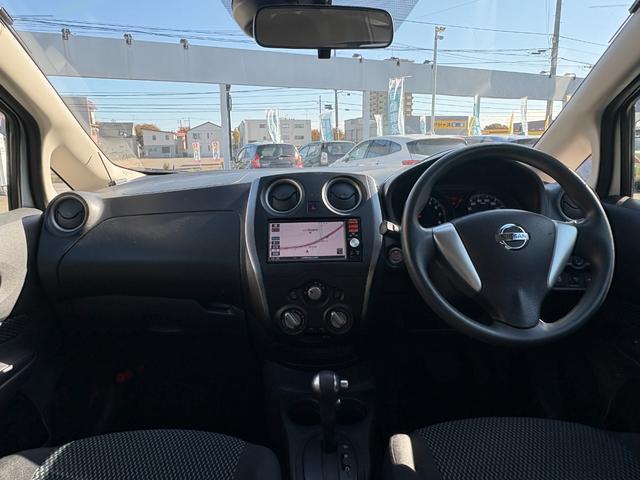 ノート X FOUR 4WD 寒冷地仕様 夏冬タイヤ付 社外エンジンスターター 純正ナビ バックカメラ ETC クリアランスソナー Bluetooth接続 ワンセグ キーレス 4WD切り替え オートライト マニュアルAC(15枚目)