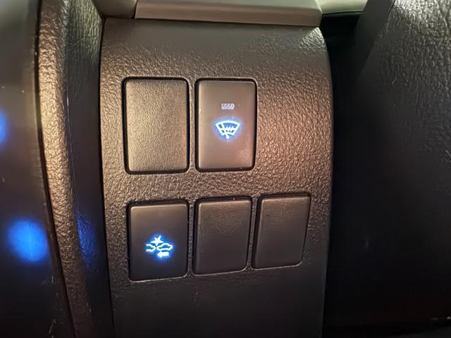 ヴェルファイアハイブリッド ＺＲ　Ｇエディション　４ＷＤ　純正ＪＢＬナビ　寒冷地仕様　バックカメラ　全方位カメラ　ＥＴＣ　両側パワスラ　電動リアゲート　クルコン　シートヒーター　ステアリングヒーター　Ｂｌｕｅｔｏｏｔｈ　フリップダウン　オットマン（22枚目）