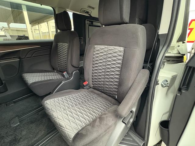 デリカＤ：５ Ｐ　ＪＡＯＳグリル／スキットバー／フェンダーガーニッシュ／Ｆ．Ｒマッドガード　バグガード　純正ウイング　オープンカントリーマッドタイヤ　オートステップ　純ナビ　全方位　両側パワスラ　電動リアゲート　ＥＴＣ（41枚目）