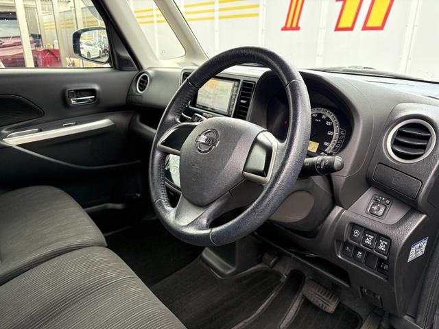 ★ハンドル周りもすっきりとしており、扱いやすいです★