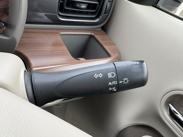 アルトラパンＬＣ Ｘ　４ＷＤ／全方位モニター用カメラパッケージ／純正ナビ／フルセグＴＶ／禁煙車／プッシュスタート／スペアキー／スマートキー／純正専用アルミホイール／デュアルカメラブレーキサポート（21枚目）