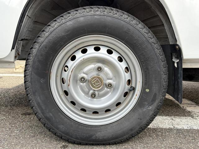 �������z�C�[���Ȃ̂Ŏԑ̂Ƃ̑����O�b�h��