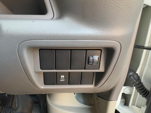 NV100クリッパーバン DX 4WD/5速MT/横滑り防止装置/キーレス/パワーウィンドウ/エアバック/両側スライドドア(25枚目)