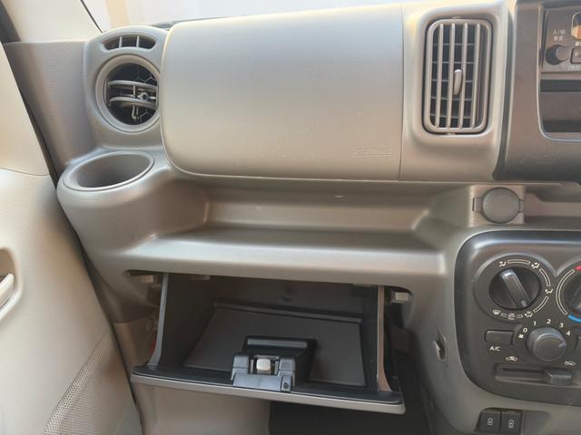 NV100クリッパーバン DX 4WD/5速MT/横滑り防止装置/キーレス/パワーウィンドウ/エアバック/両側スライドドア(29枚目)