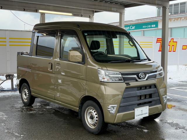 ハイゼットカーゴ デッキバン　４ＷＤ／５速ＭＴ／スマートアシスト３／フォグランプ／両側スライドドア（4枚目）