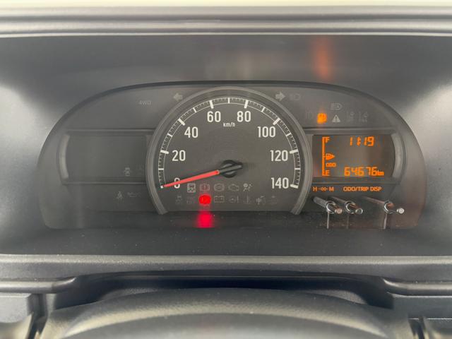 ハイゼットカーゴ デッキバン　４ＷＤ／５速ＭＴ／スマートアシスト３／フォグランプ／両側スライドドア（19枚目）