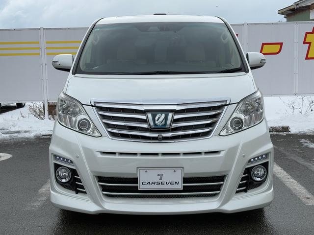 アルファードハイブリッド Ｇ　Ｌパッケージ　ロイヤルラウンジＬＥ　ａｄｍｉｒａｔｉｏｎフルエアロ／４ＷＤ／リアエンターテイメントシステム／純正ナビ／ＴＶ／パノラミックビューモニター／スーパーライブサウンド／サンルーフ／パワーバックドア／両側パワスラ／ドラレコ／ＥＴＣ（3枚目）