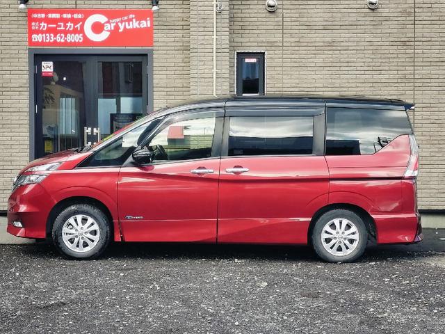 セレナ ハイウェイスター　４ＷＤ　本州仕入　プロパイロット　クルーズコントロール　アラウンドビューモニター　両側パワースライドドア　ナビ　フルセグ　Ｂｌｕｅｔｏｏｔｈ　ＬＥＤヘッドライト　ＵＳＢ　ＥＴＣ（4枚目）