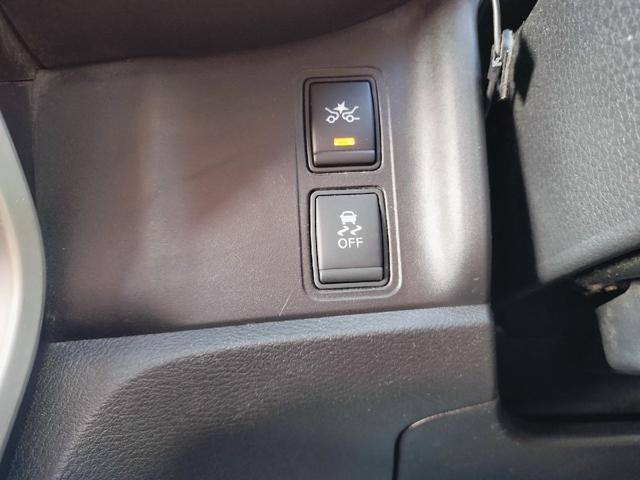 セレナ ハイウェイスター　４ＷＤ　本州仕入　プロパイロット　クルーズコントロール　アラウンドビューモニター　両側パワースライドドア　ナビ　フルセグ　Ｂｌｕｅｔｏｏｔｈ　ＬＥＤヘッドライト　ＵＳＢ　ＥＴＣ（28枚目）