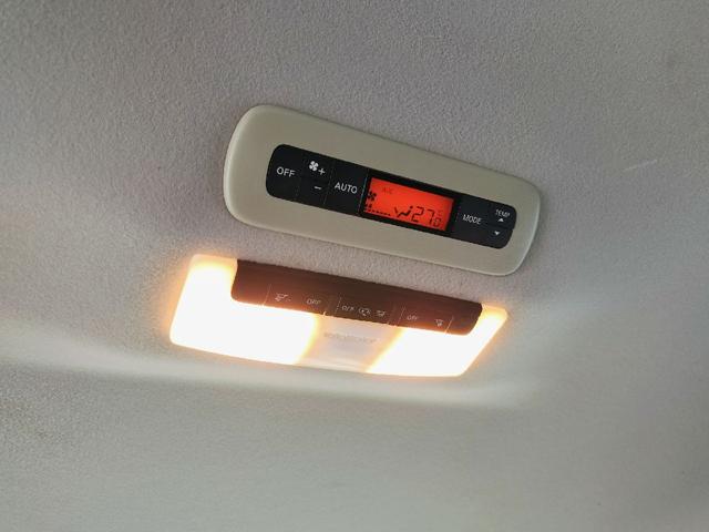 セレナ ハイウェイスター　４ＷＤ　本州仕入　プロパイロット　クルーズコントロール　アラウンドビューモニター　両側パワースライドドア　ナビ　フルセグ　Ｂｌｕｅｔｏｏｔｈ　ＬＥＤヘッドライト　ＵＳＢ　ＥＴＣ（32枚目）