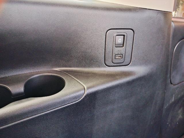 セレナ ハイウェイスター　４ＷＤ　本州仕入　プロパイロット　クルーズコントロール　アラウンドビューモニター　両側パワースライドドア　ナビ　フルセグ　Ｂｌｕｅｔｏｏｔｈ　ＬＥＤヘッドライト　ＵＳＢ　ＥＴＣ（34枚目）