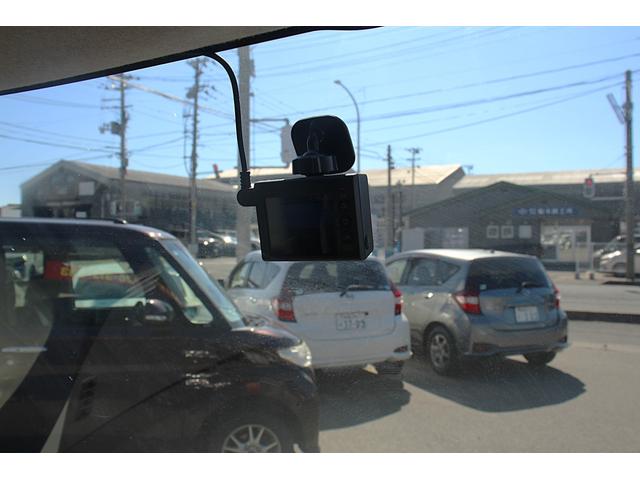 タント L ユーザー買取直販・Kenwoodナビ・フルセグテレビ・ガイドライン付きバックモニター・ドライブレコーダー・ETC・Bluetoothオーディオ・アイドリングストップ・寒冷地仕様・キーレスエントリー・(6枚目)