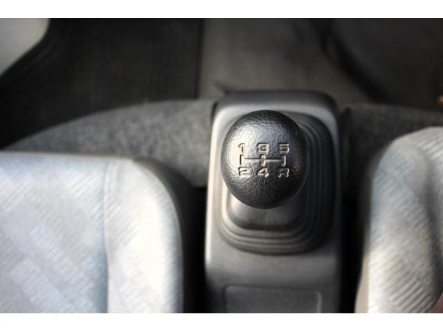 キャリイトラック ＫＵ　ユーザー買取直販・５速マニュアル・パートタイム４ＷＤ・三方開き・ホンダ純正オーディオ（6枚目）
