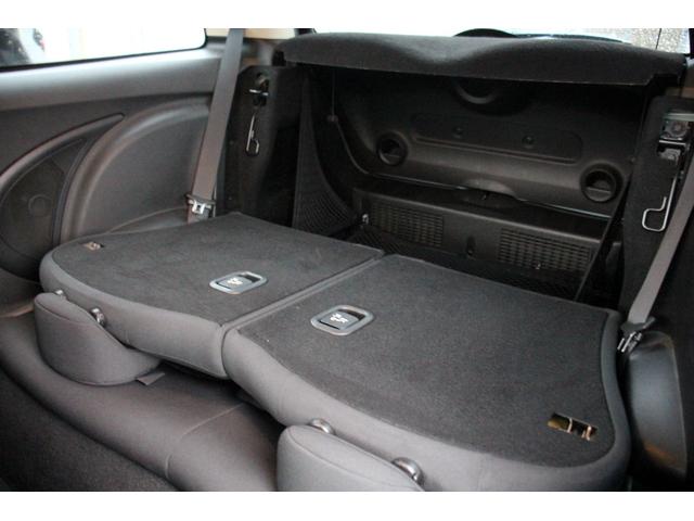 ＭＩＮＩ クーパーＳ　ユーザー買取直販・ＢＭＷ純正ＡＷ付夏タイヤ・カロテッツアナビ・フルセグテレビ・ガイドライン付バックカメラ・Ｂｌｕｅｔｏｏｔｈ接続・ＭＴモード付・ディスチャージドランプ・ＡＢＳ・プッシュ・フォグライト（35枚目）