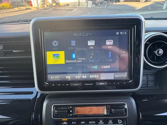 スペーシアカスタム ハイブリッドＸＳ　Ｂカメ　車線逸脱　スマキー　キーレスエントリー　アイドルストップ　オートハイビーム　シートＨ　フルフラットシート　ナビＴＶ　オートエアコン　ベンチシート　ＥＴＣ　サイドエアバッグ　盗難防止システム（8枚目）