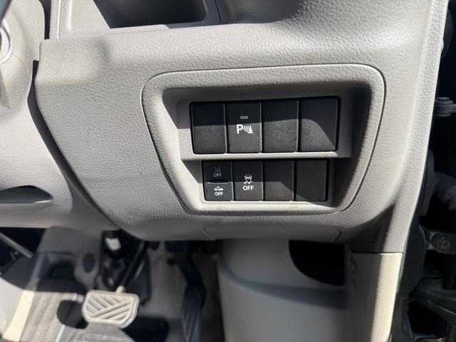 エブリイ ジョインターボ　フルセグ地デジＴＶ　車線逸脱防止　フリーキー　ナビ・テレビ　両面スライドドア　Ｗエアバック　フルタイム４ＷＤ　メモリーナビ　ＰＷ　ＰＳ　ＡＣ　ターボエンジン　ＡＢＳ　ＥＴＣ　フルフラットシート（9枚目）