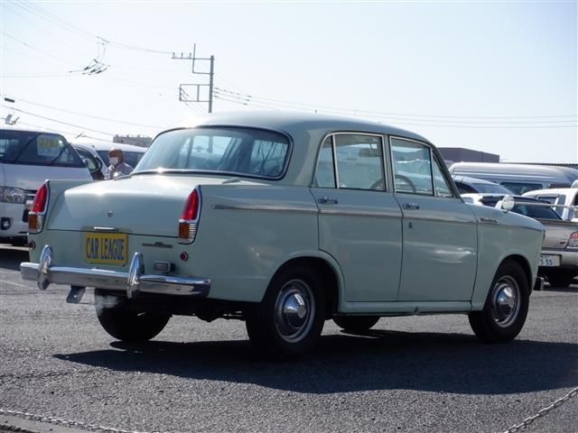 日産 ブルーバード