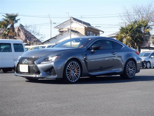 ＲＣ Ｆ ベースグレード　／赤革シート／ＴＯＭＳバレルマフラー／ＴＯＭＳカーボンデュフューザー／ＴＯＭＳスピードリミッターカット／ＴＯＭＳカーボンサクションパイプ／オールステンレス中間マフラー／アッパーパフォーマンスロッド（18枚目）