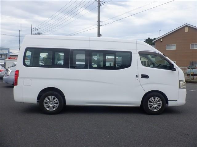 ＮＶ３５０キャラバンバン 　チェアキャブ車いす２基積仕様／オートステップ／バックモニター（9枚目）