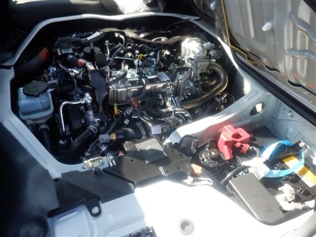 ハイエースバン ロングDX GLパッケージ 4WD/トヨタセーフティセンス/バックモニター/LEDヘッドランプ/イージークロージャー(15枚目)