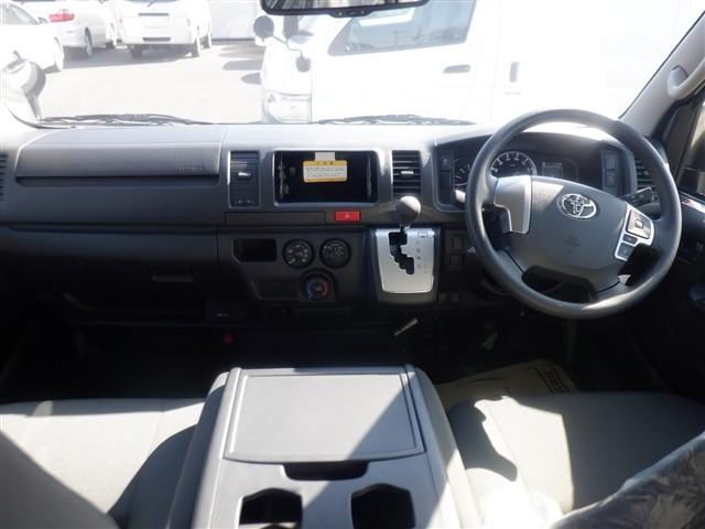 ハイエースバン ロングDX GLパッケージ 4WD/トヨタセーフティセンス/バックモニター/LEDヘッドランプ/イージークロージャー(16枚目)