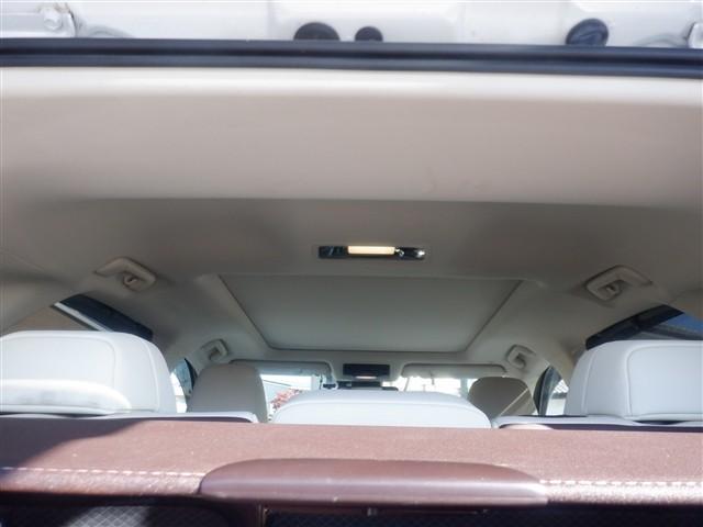 RX RX200t バージョンL /1オーナー/プリクラッシュセーフティ/パノラマルーフ&ルーフレール/ホワイトレザー/メモリーナビTV/全方位&バックカメラ/2.0ETC/パワーバックドア(13枚目)