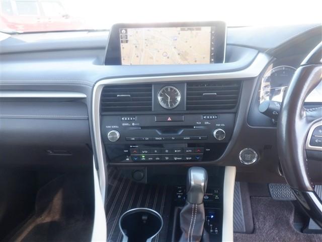 RX RX200t バージョンL /1オーナー/プリクラッシュセーフティ/パノラマルーフ&ルーフレール/ホワイトレザー/メモリーナビTV/全方位&バックカメラ/2.0ETC/パワーバックドア(23枚目)