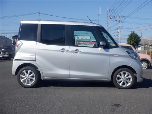 デイズルークス Ｘ　Ｖセレクション　／エマージェンシーブレーキ／純正メモリーナビＴＶ／全方位カメラ／バックカメラ／ＥＴＣ（4枚目）