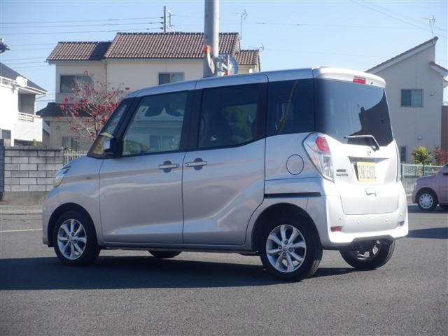 デイズルークス Ｘ　Ｖセレクション　／エマージェンシーブレーキ／純正メモリーナビＴＶ／全方位カメラ／バックカメラ／ＥＴＣ（9枚目）