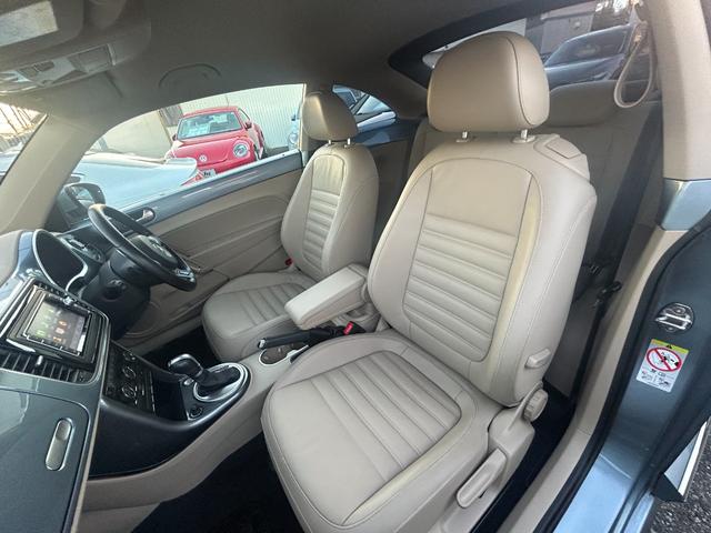 ザ・ビートル デザインマイスター Goo鑑定車 保証付 ヒーター付ベージュカワシート 純正ナビ TV Bluetoot バックカメラ ETC プッシュスタート ブラインドスポットモニター オートクルーズ スマートキー2個 BSM(9枚目)