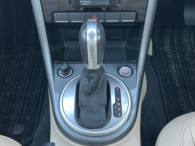 ザ・ビートル デザインマイスター Goo鑑定車 保証付 ヒーター付ベージュカワシート 純正ナビ TV Bluetoot バックカメラ ETC プッシュスタート ブラインドスポットモニター オートクルーズ スマートキー2個 BSM(20枚目)