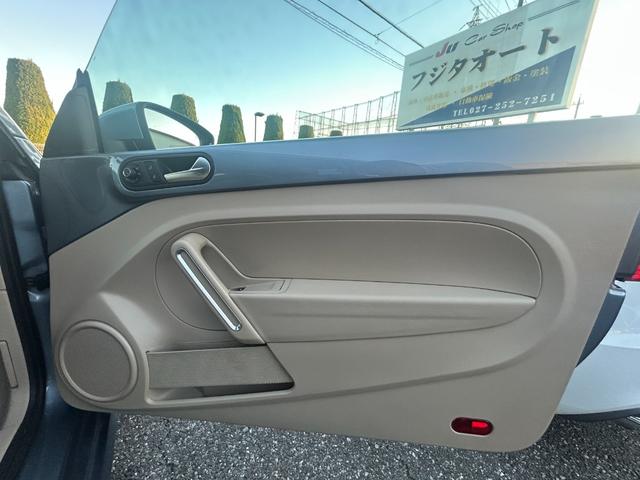 ザ・ビートル デザインマイスター Goo鑑定車 保証付 ヒーター付ベージュカワシート 純正ナビ TV Bluetoot バックカメラ ETC プッシュスタート ブラインドスポットモニター オートクルーズ スマートキー2個 BSM(25枚目)