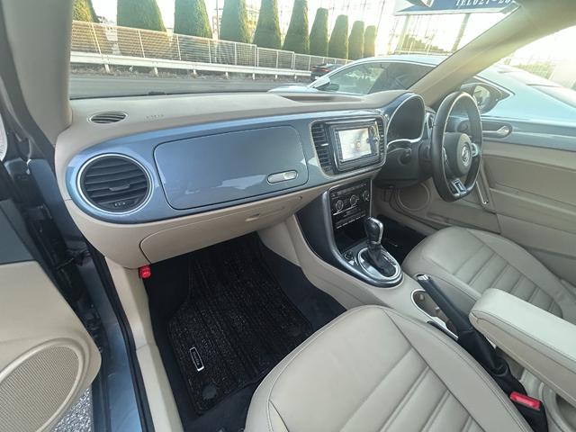 ザ・ビートル デザインマイスター Goo鑑定車 保証付 ヒーター付ベージュカワシート 純正ナビ TV Bluetoot バックカメラ ETC プッシュスタート ブラインドスポットモニター オートクルーズ スマートキー2個 BSM(32枚目)