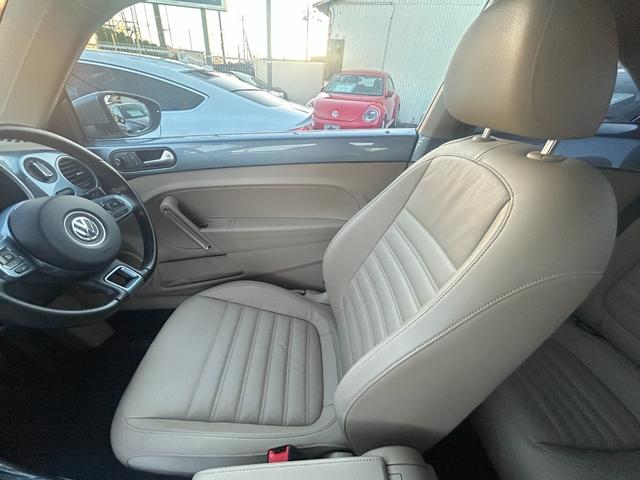 ザ・ビートル デザインマイスター Goo鑑定車 保証付 ヒーター付ベージュカワシート 純正ナビ TV Bluetoot バックカメラ ETC プッシュスタート ブラインドスポットモニター オートクルーズ スマートキー2個 BSM(52枚目)