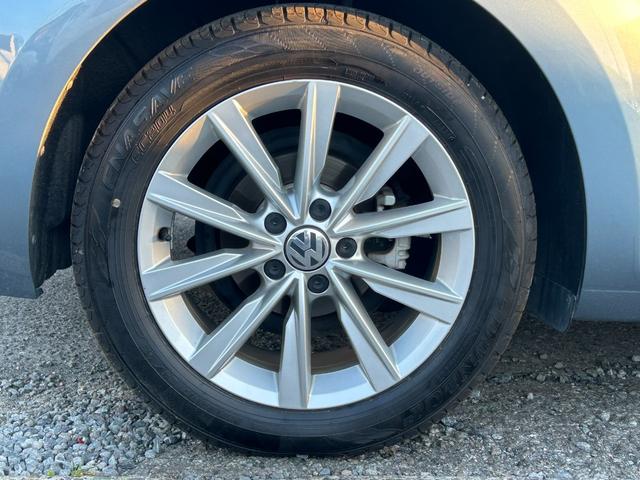 ザ・ビートル デザインマイスター Goo鑑定車 保証付 ヒーター付ベージュカワシート 純正ナビ TV Bluetoot バックカメラ ETC プッシュスタート ブラインドスポットモニター オートクルーズ スマートキー2個 BSM(60枚目)