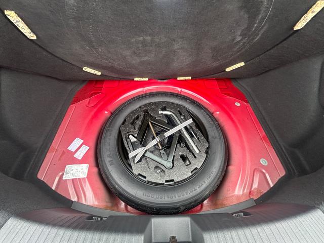 ザ・ビートル デザインレザーパッケージ　Ｇｏｏ鑑定車　保証付　ワンオーナー　禁煙車　ベージュ内装　ヒーター付皮シート　ナビ　ＴＶ　バックカメラ　Ｂｌｕｅｔｏｏｔｈ　ＥＴＣ　クリアランスソナー　ドラレコ前後　オートライト　クルコン（18枚目）