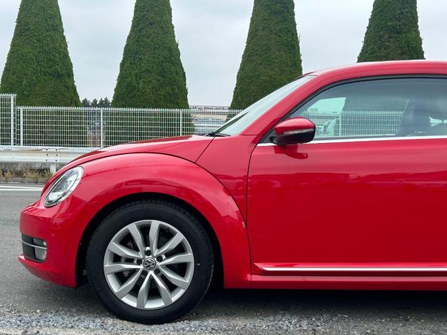 ザ・ビートル デザインレザーパッケージ　Ｇｏｏ鑑定車　保証付　ワンオーナー　禁煙車　ベージュ内装　ヒーター付皮シート　ナビ　ＴＶ　バックカメラ　Ｂｌｕｅｔｏｏｔｈ　ＥＴＣ　クリアランスソナー　ドラレコ前後　オートライト　クルコン（49枚目）
